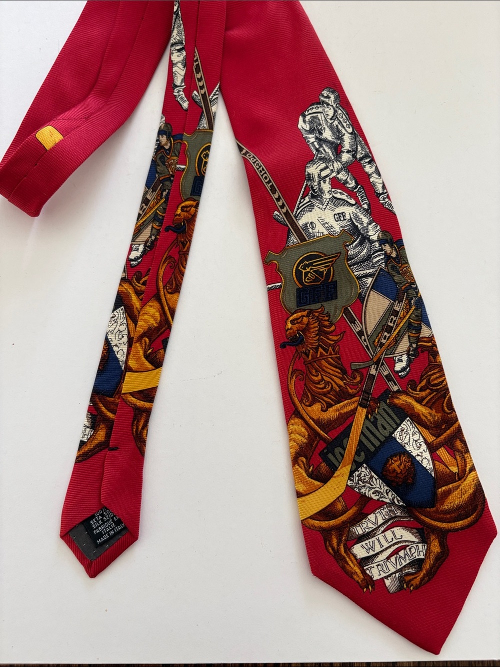 Gianfranco Ferre Red Printed Novelty Hockey Silk Tie - Picture 6 of 6